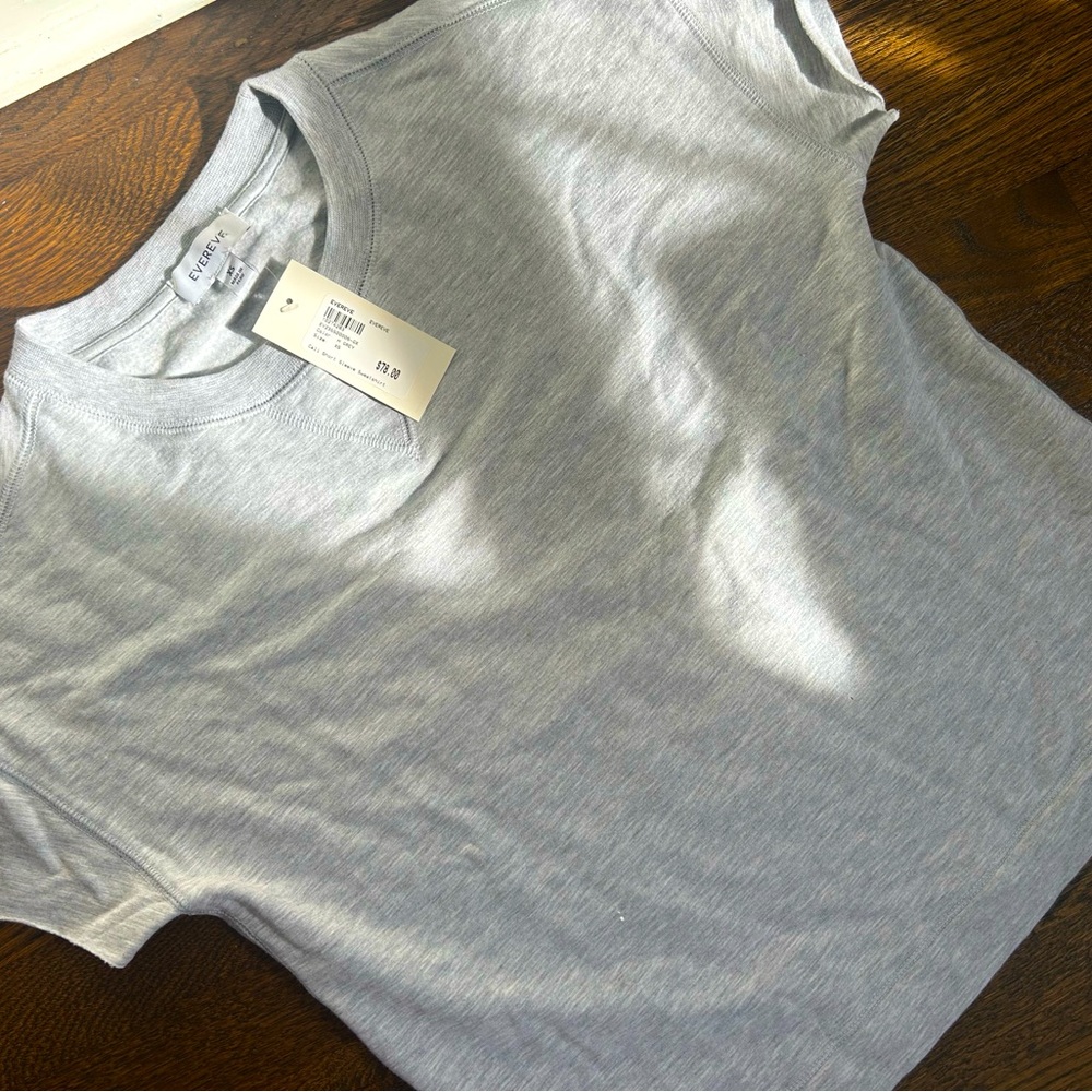 Evereve Cali Short Sleeve Sweatshirt xs